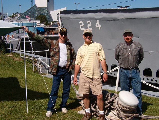 FD2004UssCod_004.JPG