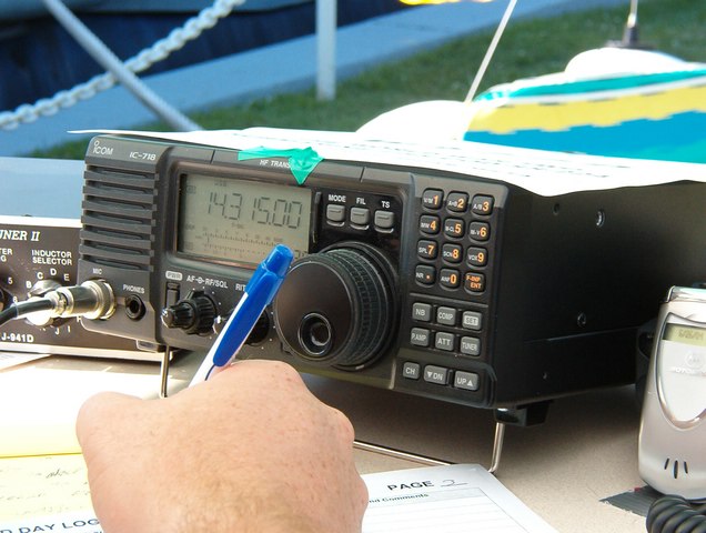 FD2004UssCod_035.JPG