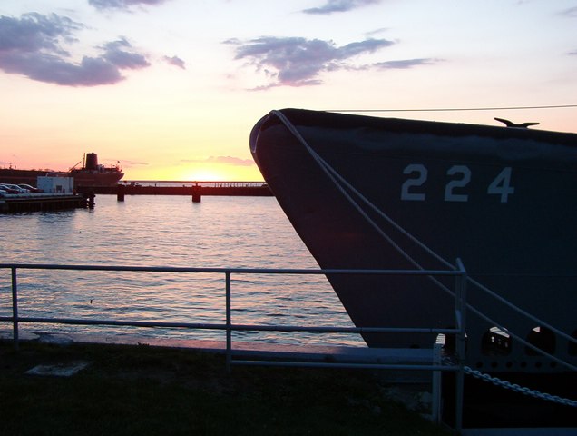 FD2004UssCod_051.JPG