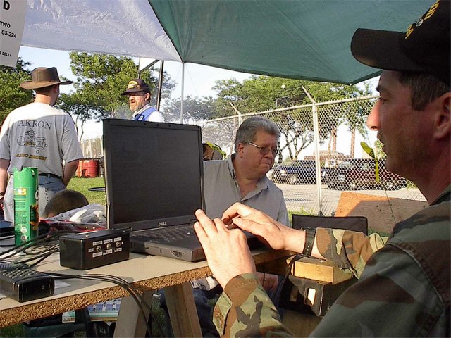 FD2004UssCod_098.JPG