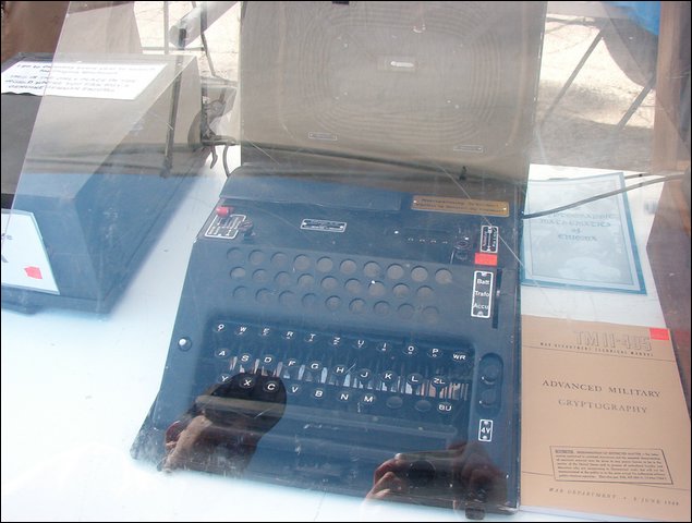 DaytonHamvention2005_037.JPG