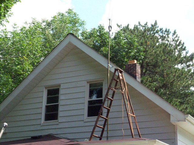 KA8VIT_JPOLE_20090801_13.JPG