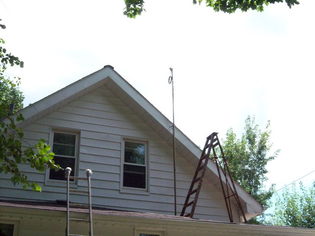 KA8VIT_JPOLE_20090801_16.JPG