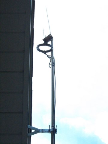 KA8VIT_JPOLE_20090801_23R.jpg